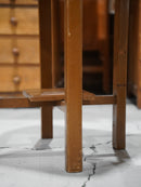 ウッド サイドテーブル <br> 大和店 - ヴィンテージ SHARK ATTACK