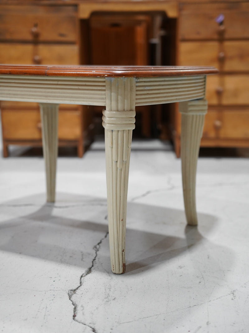 ウッド サイドテーブル <br> 大和店 - ヴィンテージ SHARK ATTACK