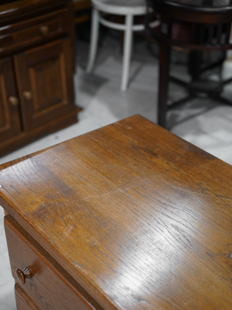 オークウッド チェスト <br> 大和店 - ヴィンテージ SHARK ATTACK