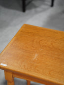 オークウッド サイドテーブル <br> 大和店 - ヴィンテージ SHARK ATTACK