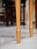 オークウッド サイドテーブル <br> 大和店 - ヴィンテージ SHARK ATTACK