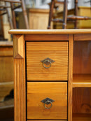 パインウッド キャビネット<br> 大和店 - ヴィンテージ SHARK ATTACK