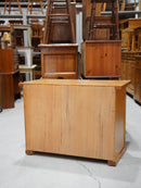 オークウッド キャビネット <br> 大和店 - ヴィンテージ SHARK ATTACK