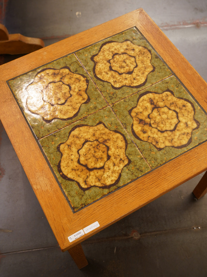 オークウッド タイルトップサイドテーブル <br> 大和店