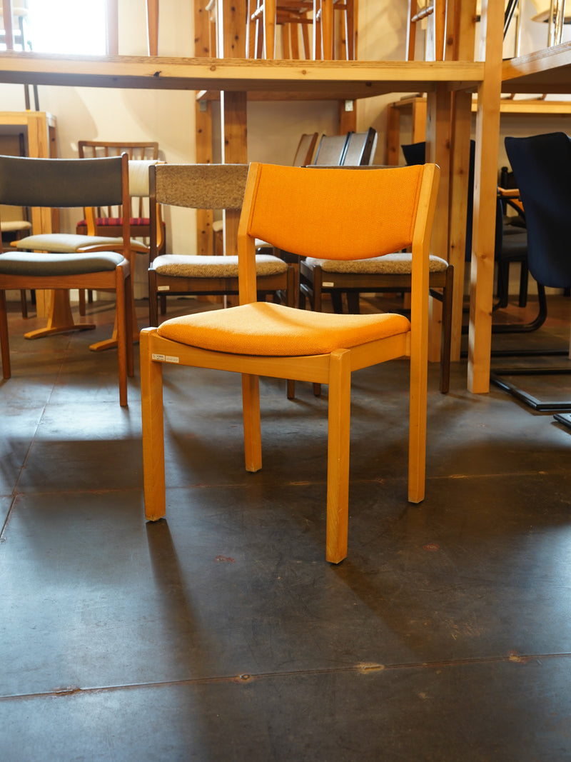 FLEMMING HVIDT MØBLER <br>ダイニングチェア <br>Denmark<br>大和店、大阪店