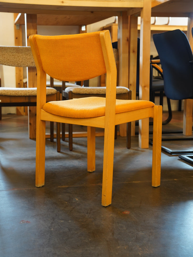 FLEMMING HVIDT MØBLER <br>ダイニングチェア <br>Denmark<br>大和店、大阪店