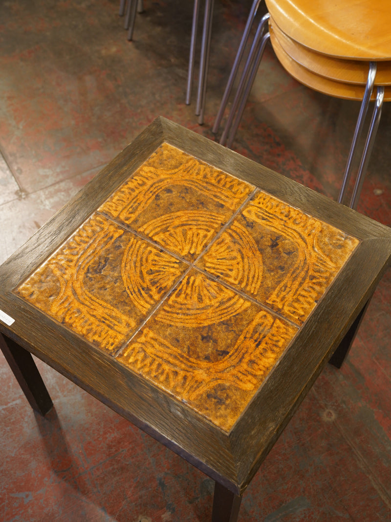 ウッド タイルトップサイドテーブル <br> 大和店