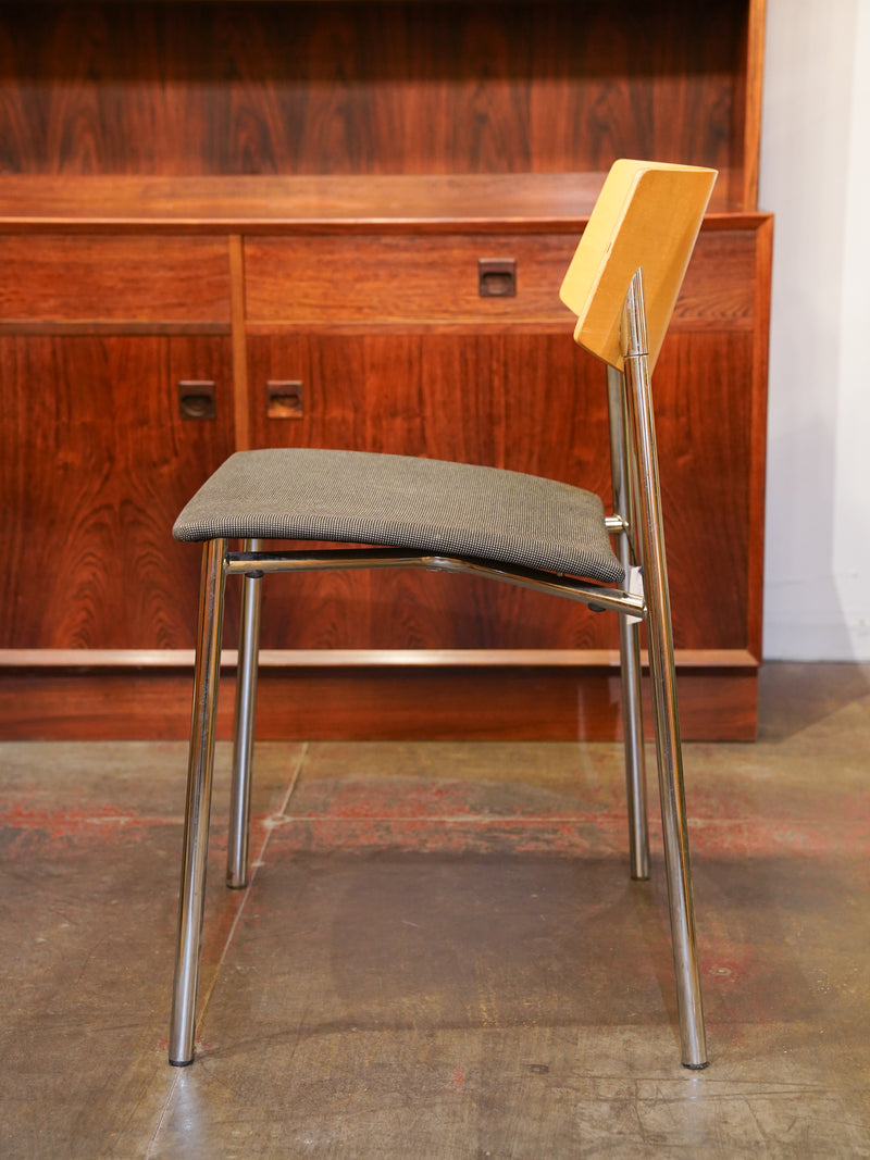 Randers + Radius , Thore Lassen & Søren Nielsen<br>シャープチェア<br>Denmark , 2008<br> 大和店