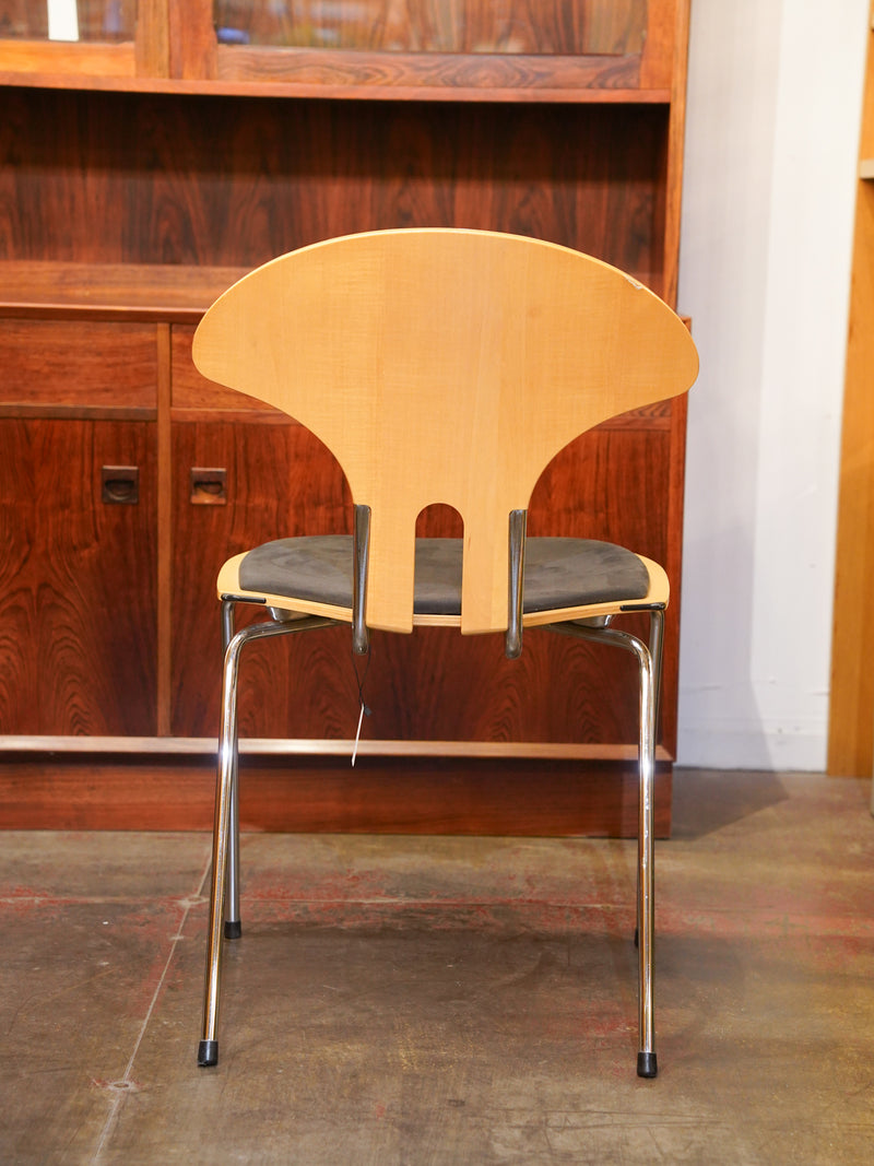 R. Randers A/S , Nanna Ditzel <br>スタッキングチェア <br>2003 , Denmark <br>大阪店