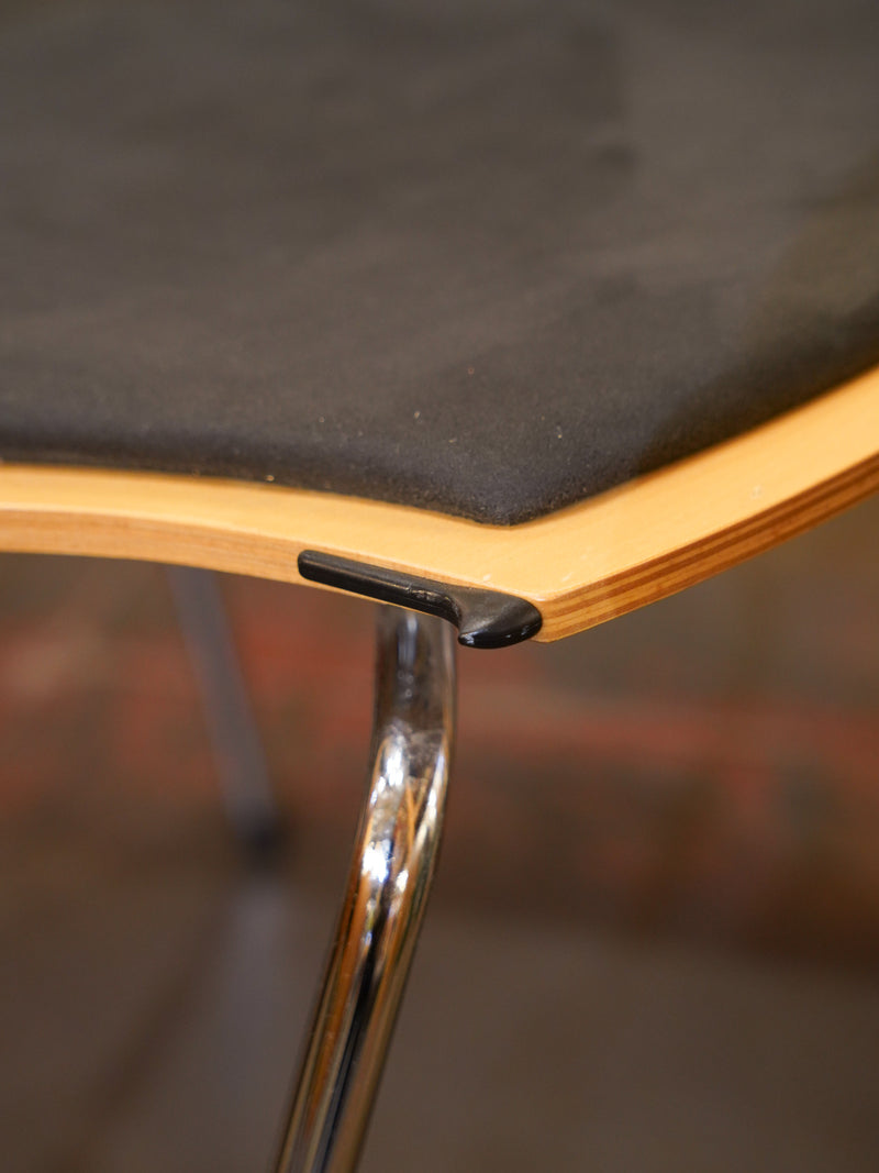 R. Randers A/S , Nanna Ditzel <br>スタッキングチェア <br>2003 , Denmark <br>大阪店