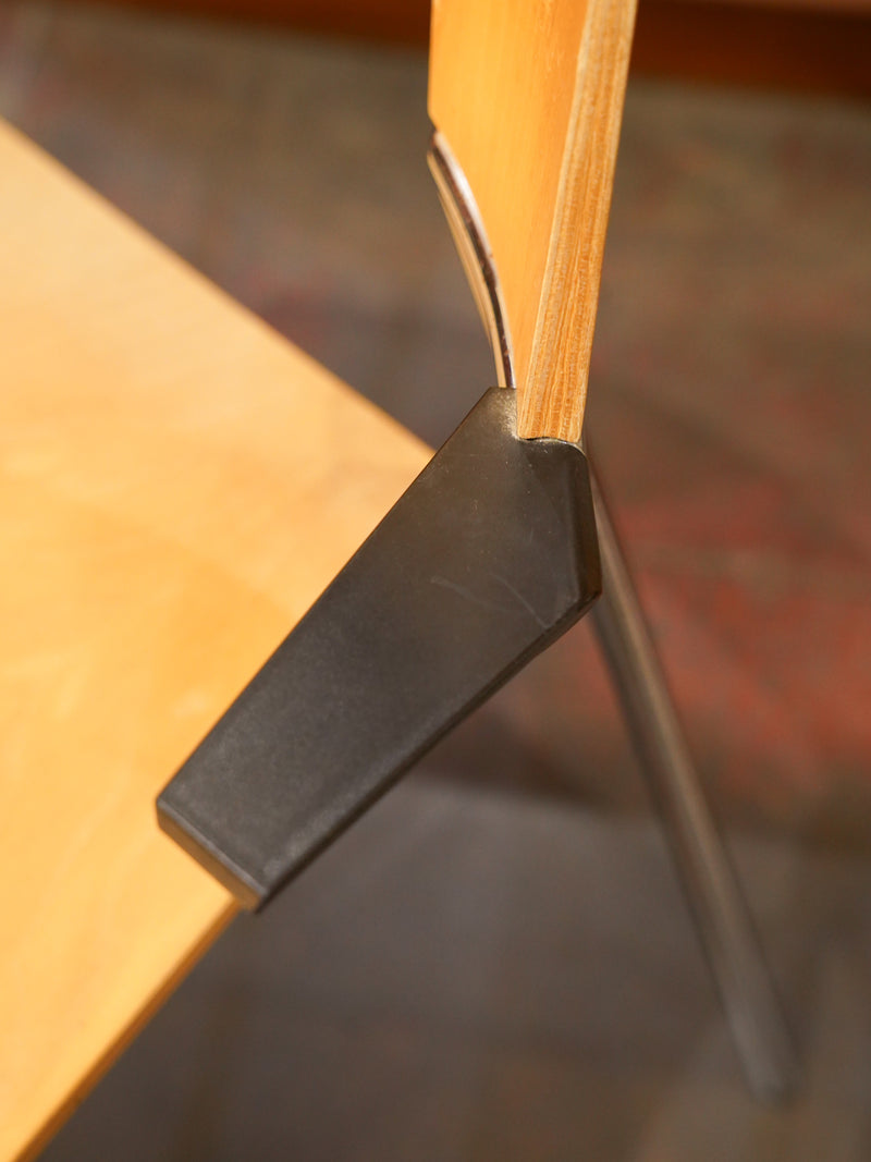 Four Design<br>スタッキングチェア<br>Denmark , 2006<br> 大和店