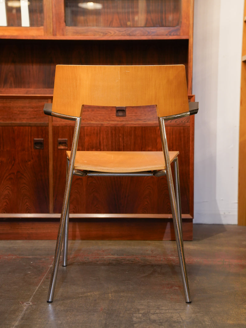 Four Design<br>スタッキングチェア<br>Denmark , 2006<br> 大和店