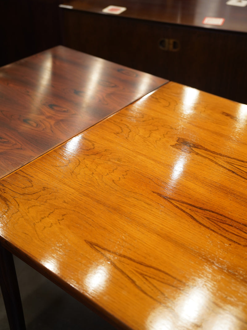 ドローリーフダイニングテーブル <br>大阪店