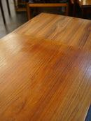 ドローリーフダイニングテーブル <br>大阪店