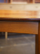 ドローリーフダイニングテーブル <br>大阪店