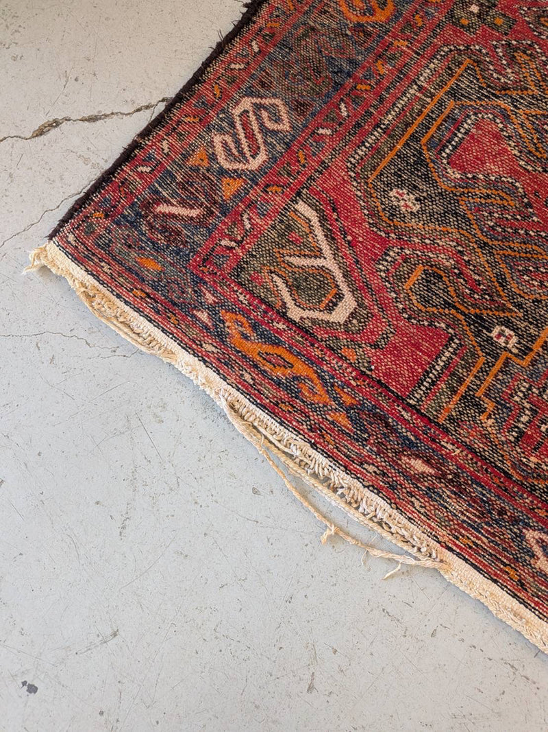 トライバルラグ  150×100 (cm)<br> 大和店