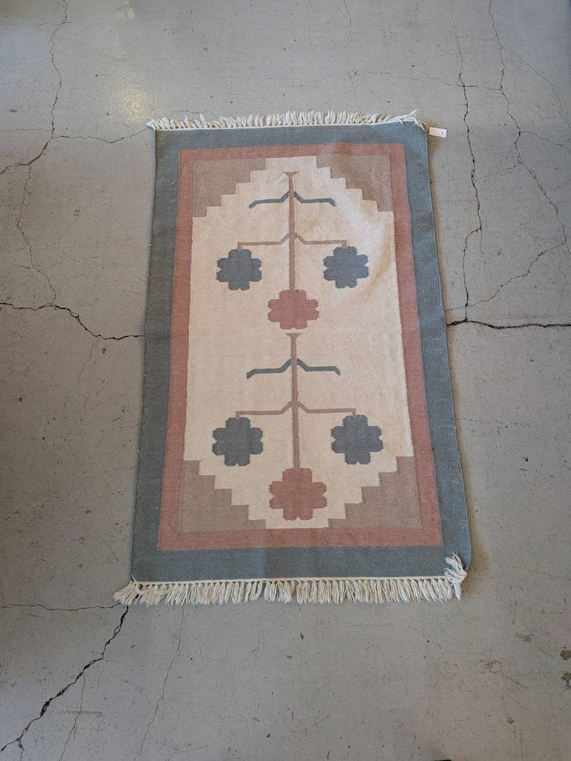 トライバルラグ  150×97 (cm)<br> 大和店