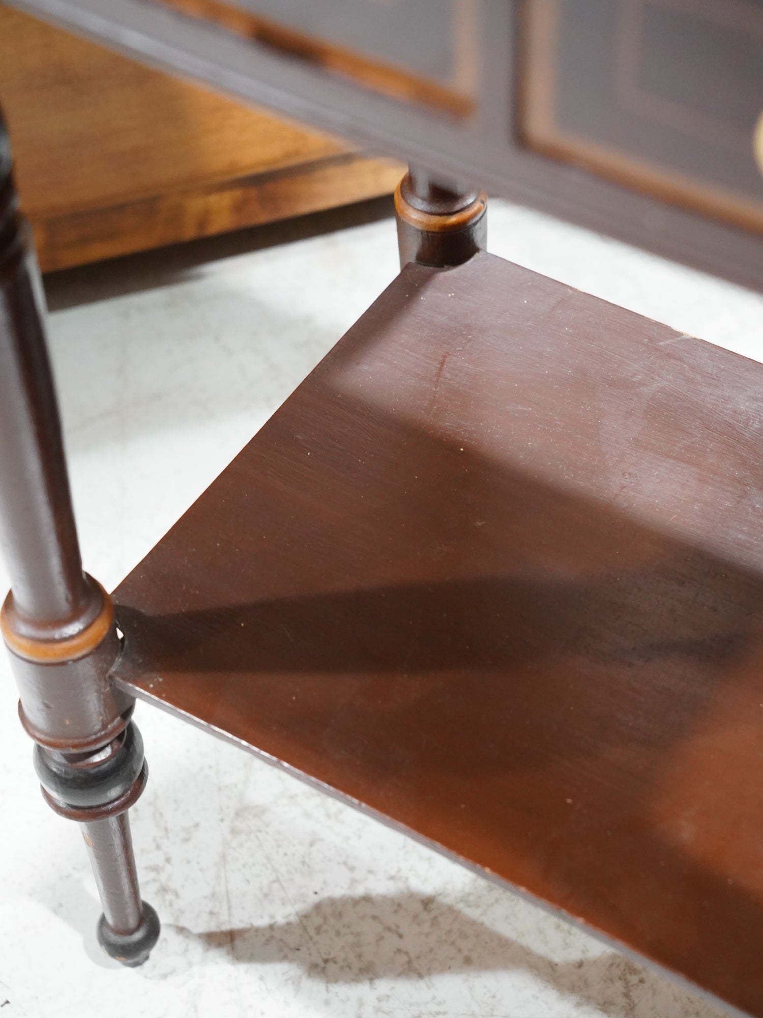 2ドロワーサイドデスク - cerote antiques