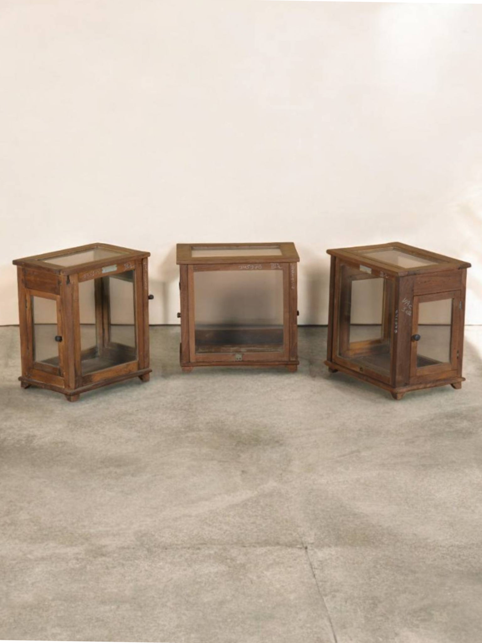 ガラスショーケース - cerote antiques