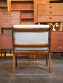 P. Jeppesen , Ole Wanscher <br>"PJ112" ファブリック イージーチェア <br>1970's-1980's , Denmark <br>大和店