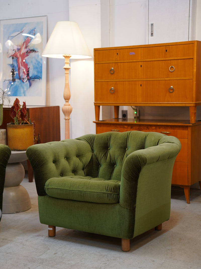 SHARK ATTACK アンティーク・ビンテージ ソファのページ