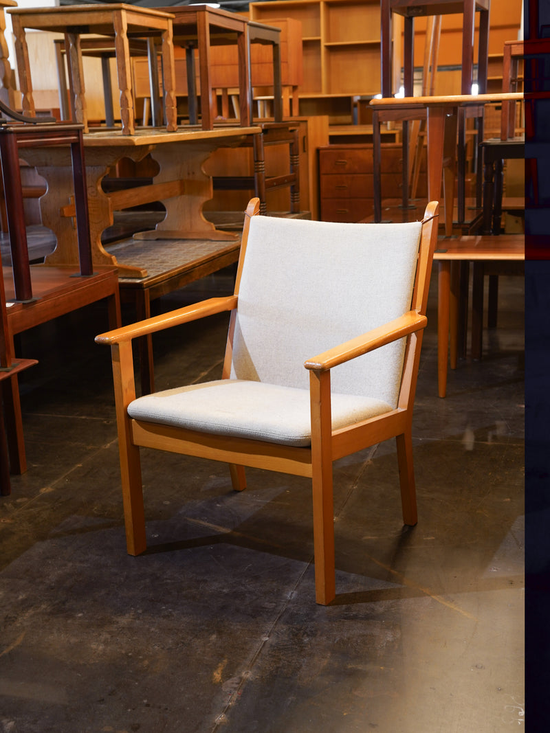 GETAMA , Hans J. Wegner ラウンジチェア
