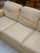 Natuzzi<br>レザー 3シーターソファ <br>Italy<br>大和店