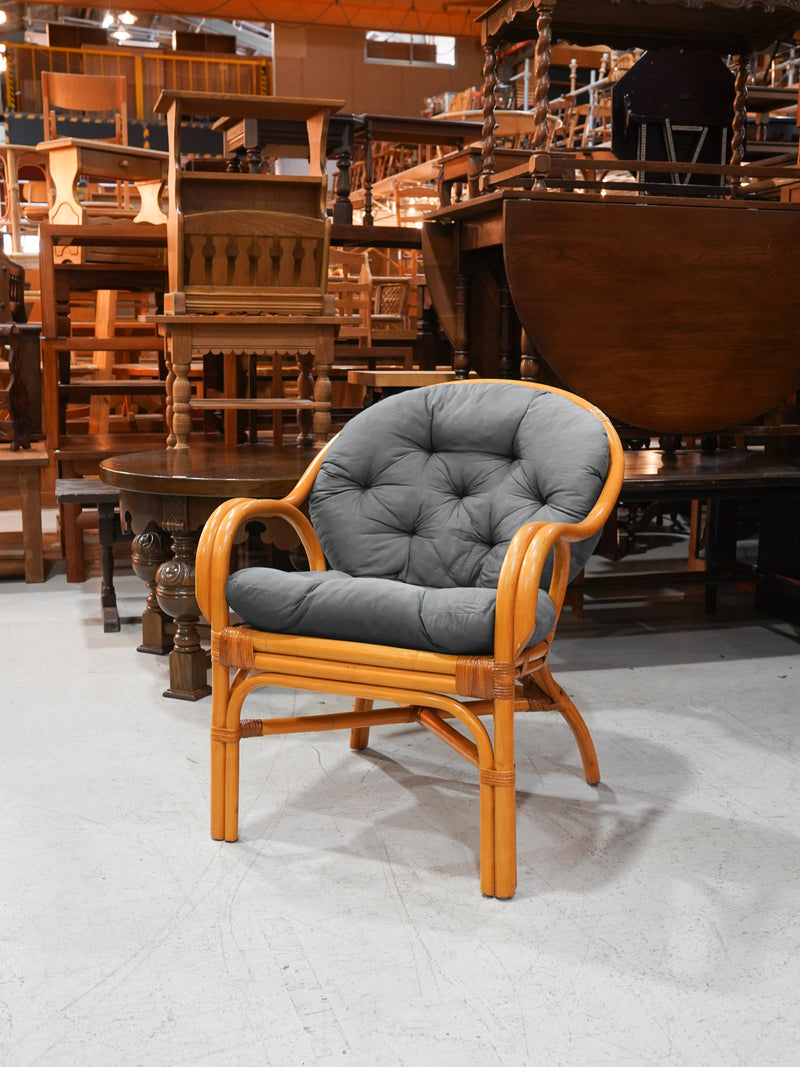 ラタン ラウンジチェア 大和店 ヴィンテージ SHARKATTACK