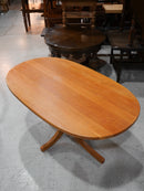 ヴィンテージ<br>オーバルテーブル <br> 大和店