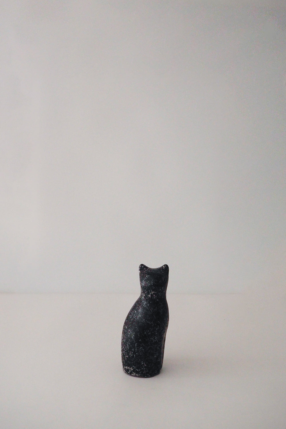 Otto Keramik - Cat 1001 - Otto Keramik Tokyo