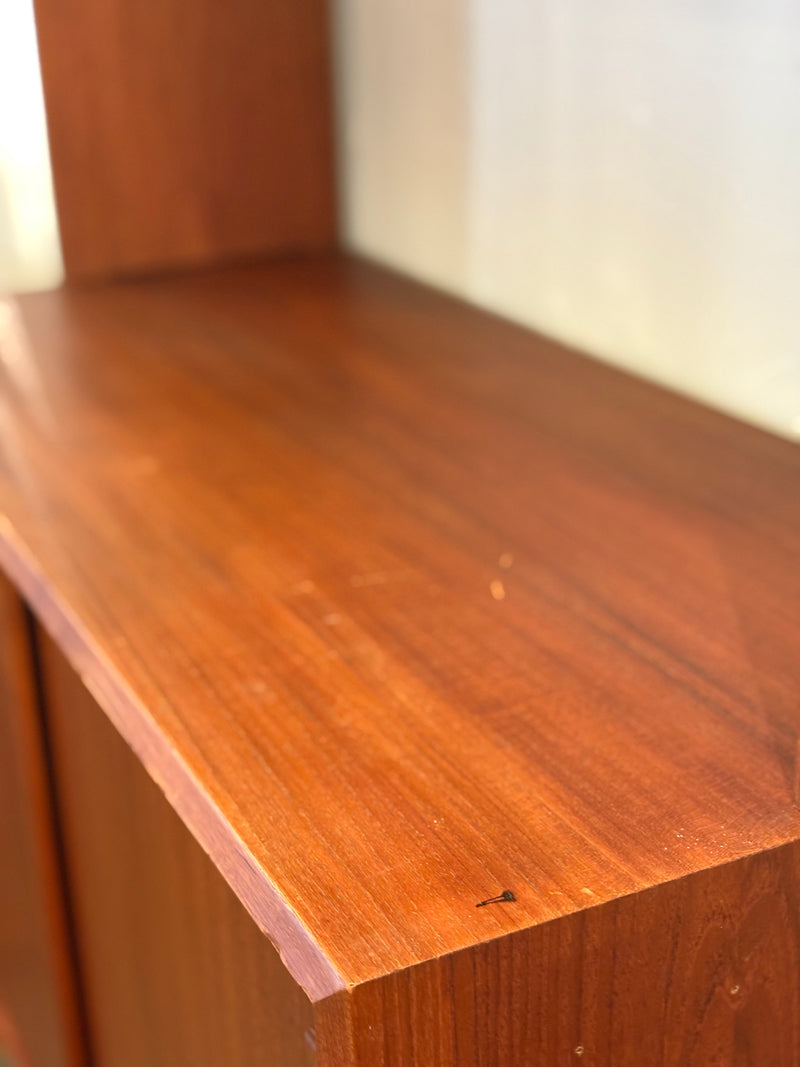 チークウッド オープンシェルフ <br>大阪店 - ヴィンテージ SHARK ATTACK