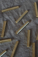 KUMIJI<br>箸置き ＜長円-砂肌＞<br>/真鍮<br>reload店 - ヴィンテージ SHARK ATTACK