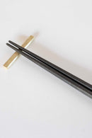 KUMIJI<br>箸置き ＜長円-砂肌＞<br>/真鍮<br>reload店 - ヴィンテージ SHARK ATTACK