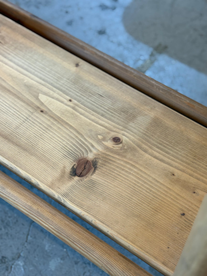 パインウッド オープンシェルフ <br>大阪店 - ヴィンテージ SHARK ATTACK