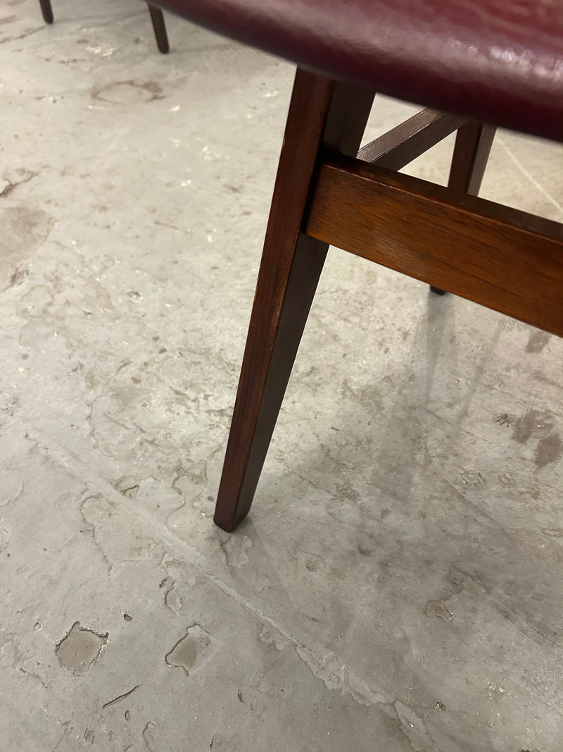 レザー ダイニングチェア <br>大阪店・大和店 - ヴィンテージ SHARK ATTACK