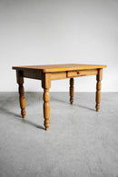 ダイニングテーブル<br>ヴィンテージ<br>大阪店 - ヴィンテージ SHARK ATTACK