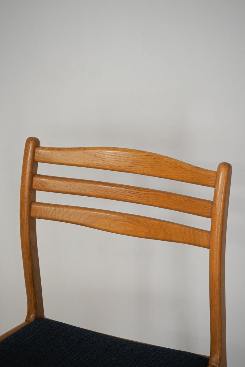 Albin Johansson & Soner<br>ファブリック ダイニングチェア<br>Sweden<br>cerote antiques,大和店 - ヴィンテージ SHARK ATTACK