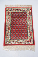 トライバルラグ 61×41.5 (cm) <br>ヴィンテージ<br>大阪店 - ヴィンテージ SHARK ATTACK