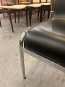 レザー ダイニングチェア <br>大阪店 - ヴィンテージ SHARK ATTACK