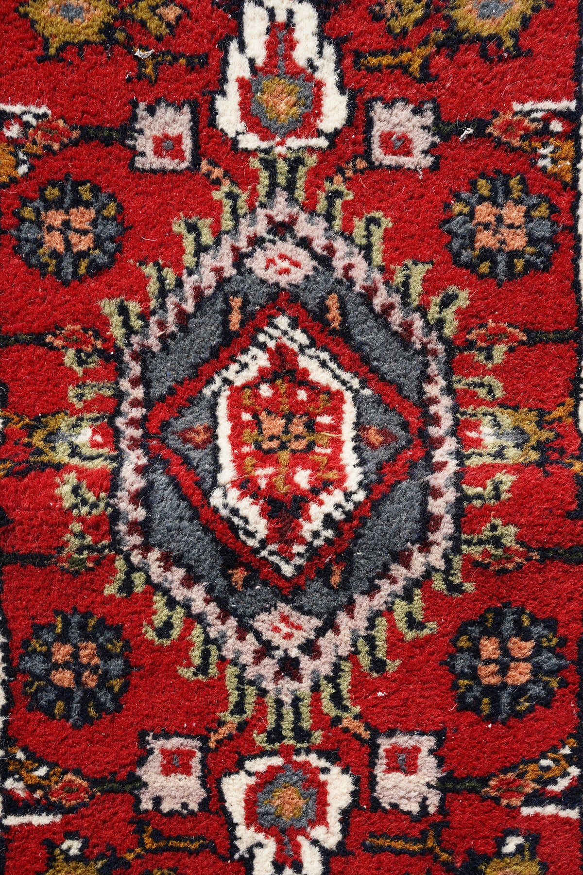 トライバルラグ 113×59 (cm) 大阪店