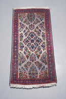 トライバルラグ 129×64 (cm) <br>大阪店 - ヴィンテージ SHARK ATTACK