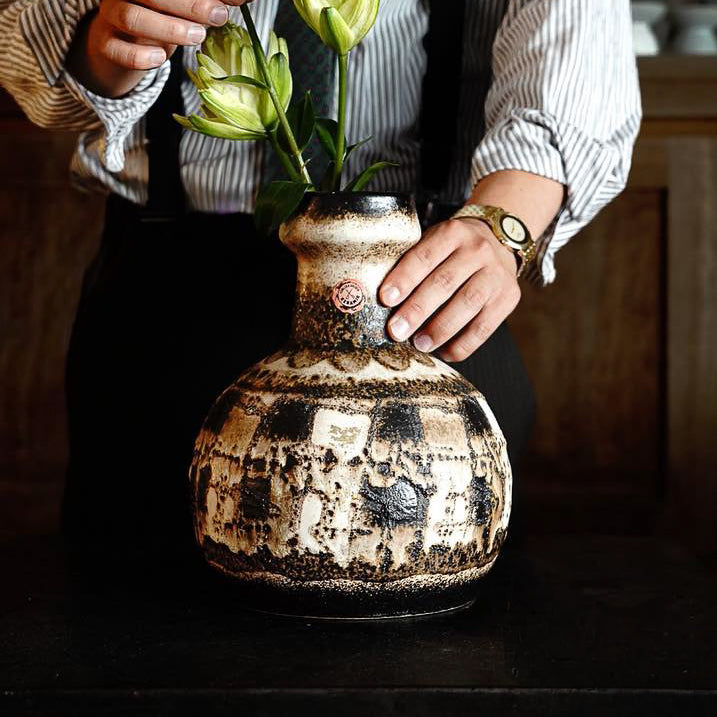 VINTAGE FLOWER VASE – SHARK ATTACK ONLINE SHOP