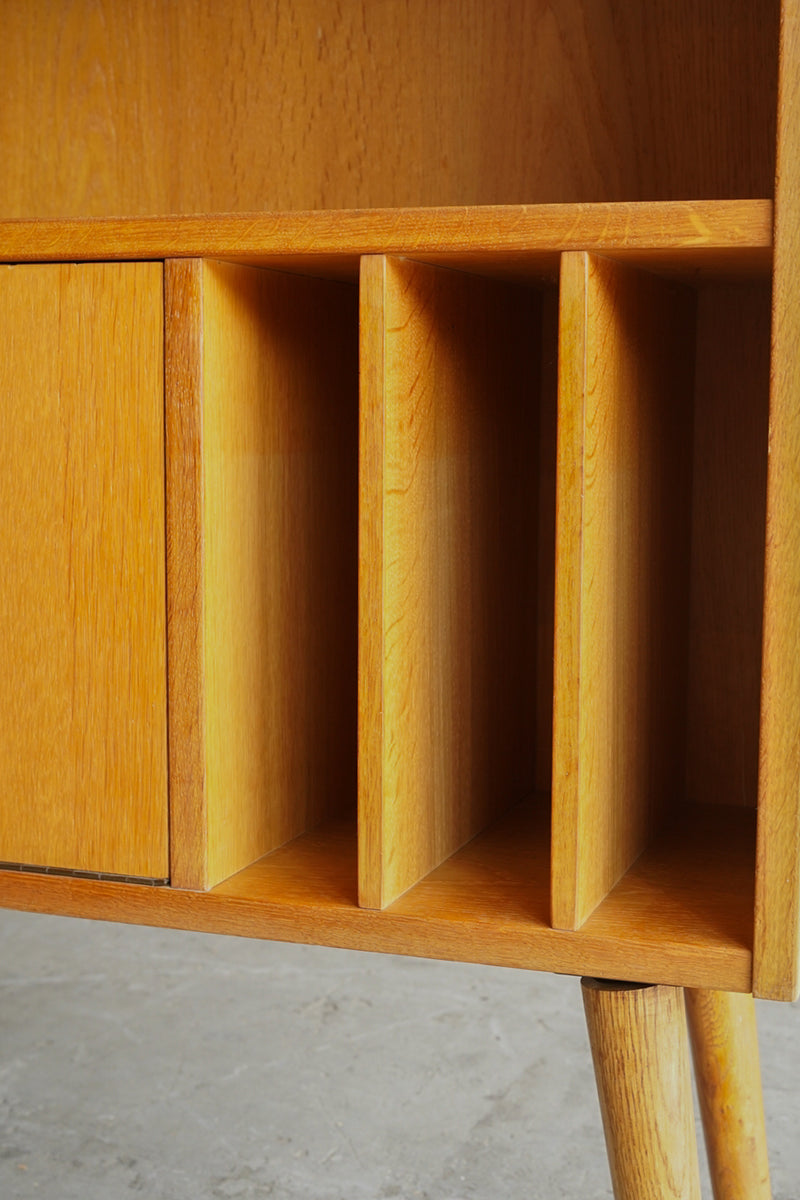 ウッド ブックシェルフ<br>大阪店 - ヴィンテージ SHARK ATTACK