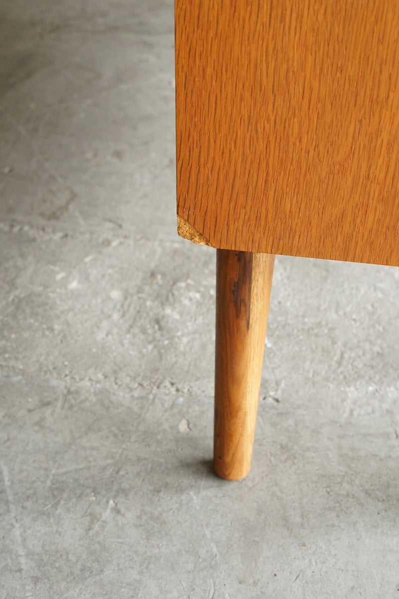 ウッド ブックシェルフ<br>大阪店 - ヴィンテージ SHARK ATTACK