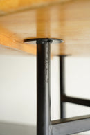 ラウンドダイニングテーブル <br>大阪店 - ヴィンテージ SHARK ATTACK