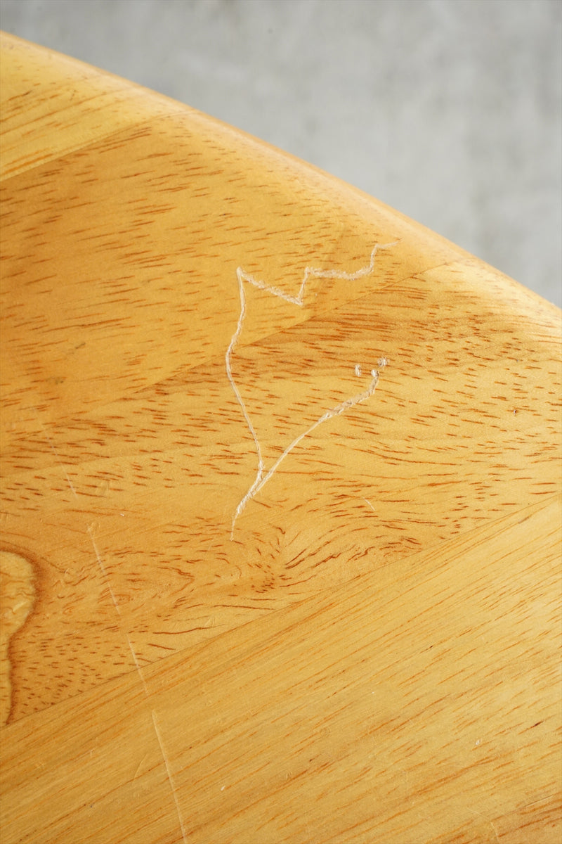 ラウンドダイニングテーブル <br>大阪店 - ヴィンテージ SHARK ATTACK