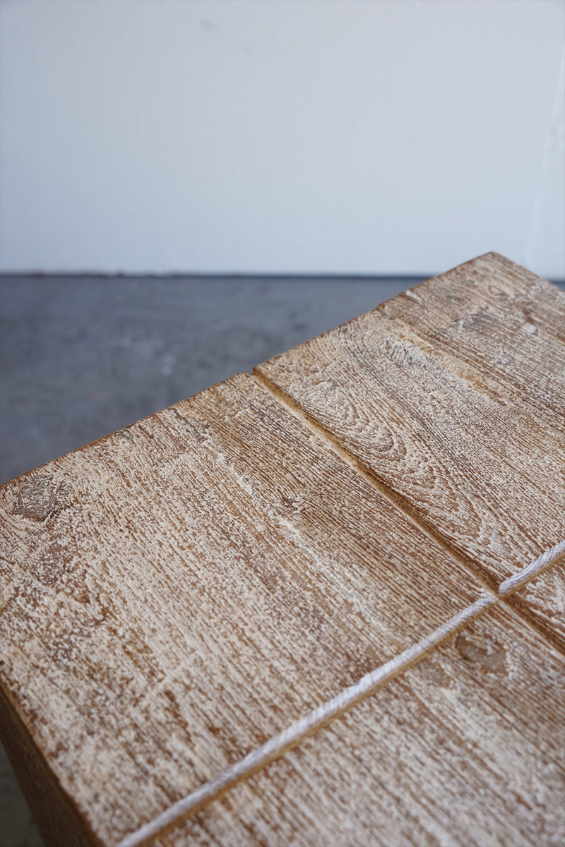 ウッド サイドテーブル/スツール <br>大阪店、大和店 - ヴィンテージ SHARK ATTACK