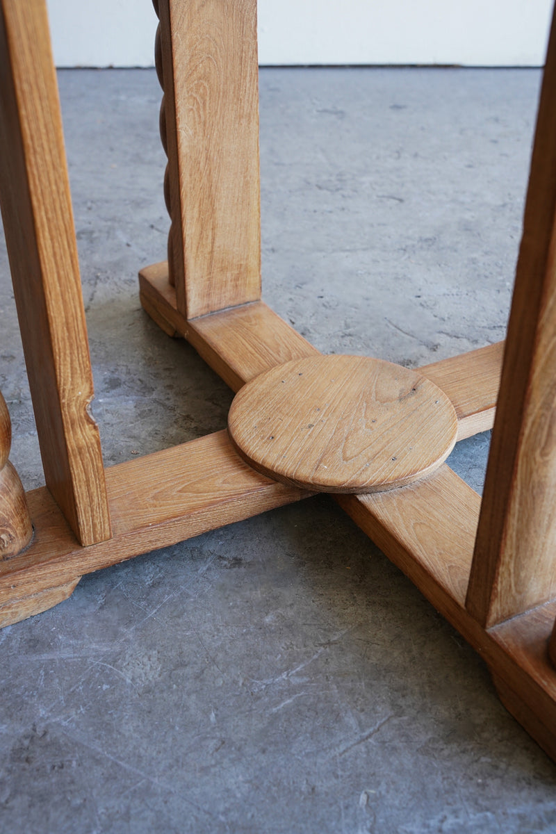 ウッド ラウンドテーブル <br>大阪店 - ヴィンテージ SHARK ATTACK