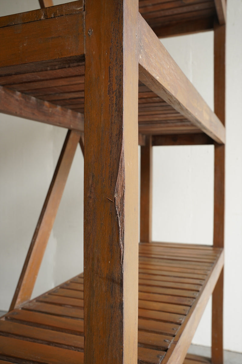 ウッドシェルフ <br>大阪店 - ヴィンテージ SHARK ATTACK