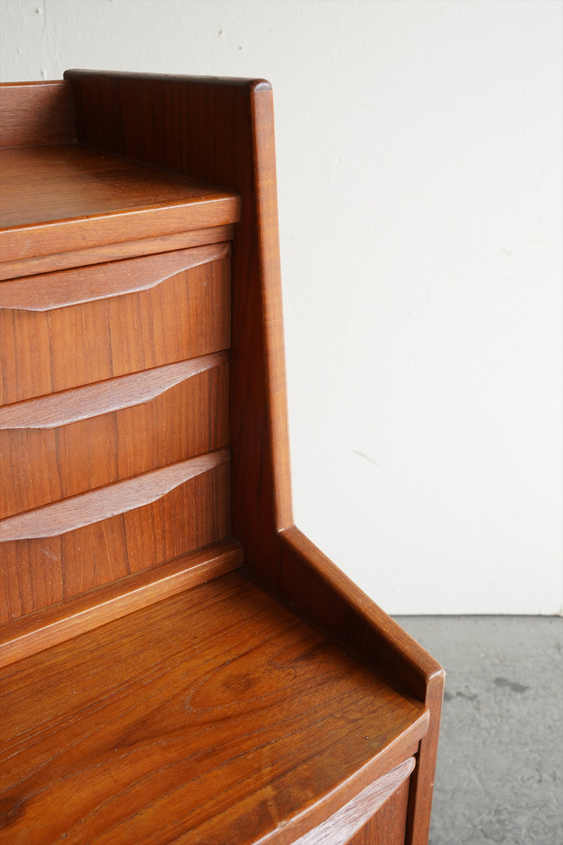 チークウッド チェスト/ビューロー <br>1960's , Denmark <br>大阪店 - ヴィンテージ SHARK ATTACK